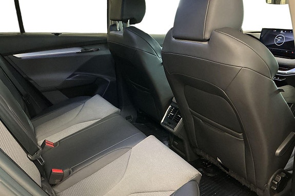 Skoda Enyaq 7 of 28