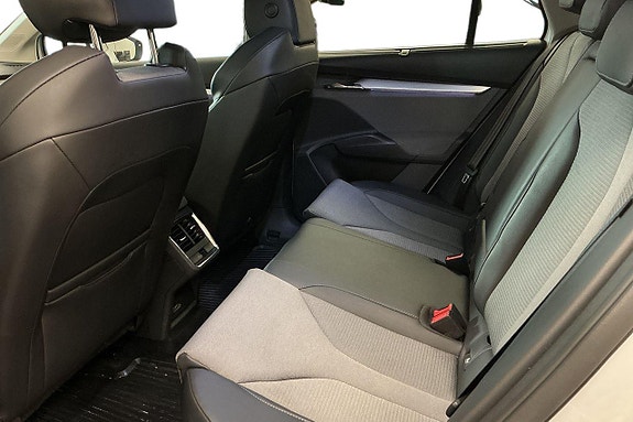 Skoda Enyaq 11 of 28