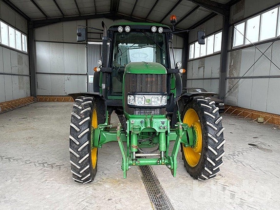 Traktor JOHN DEERE 6830 Premium MW2 2 of 6