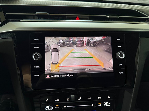 Volkswagen Arteon 17 of 25