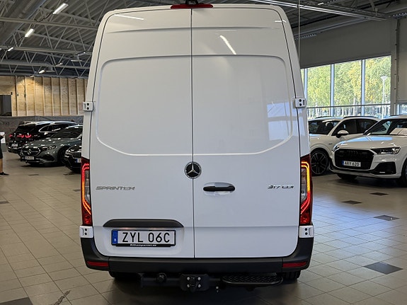 Mercedes-Benz Sprinter 317 7 of 13