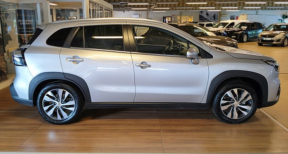 Suzuki S-Cross 5 of 10