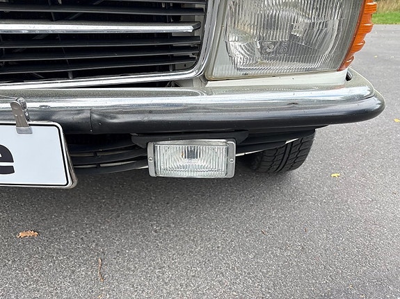 Mercedes-Benz SL350 11 of 20