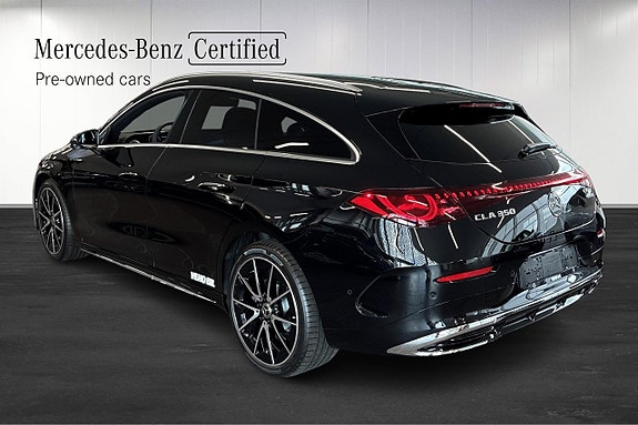Mercedes-Benz CLA350 4 of 25