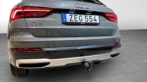 Audi Q3 13 of 20