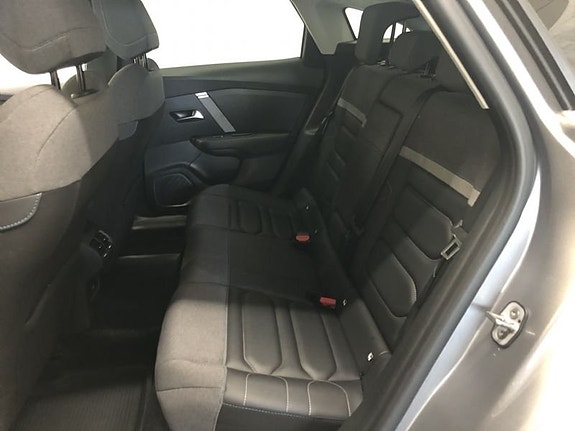 Citroen C4 7 of 9
