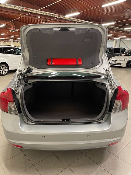 Volvo S40 7 of 7