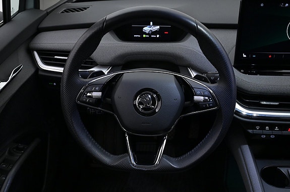 Skoda Enyaq 7 of 27