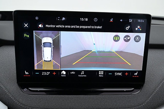 Skoda Enyaq 13 of 27