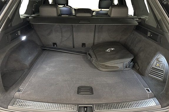 Volkswagen Touareg 22 of 29