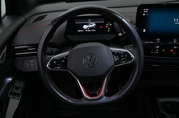 Volkswagen ID.4 GTX 7 of 27