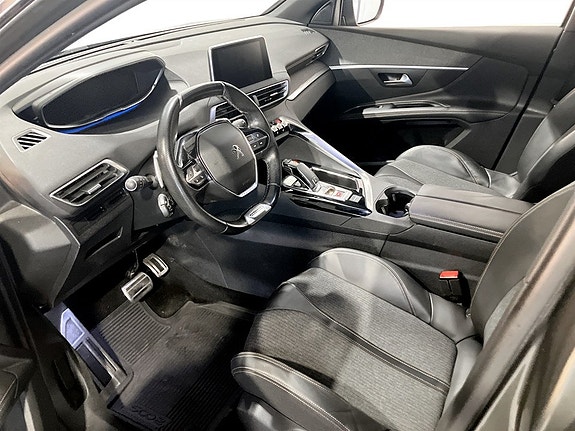 Peugeot 5008 6 of 17
