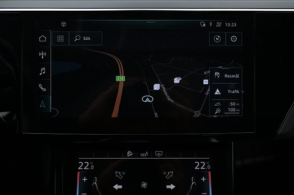 Audi e-tron 14 of 27