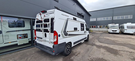 Weinsberg Carabus 600 MQ "Dubbelbädd, Solceller, cykelställ" 2 of 14