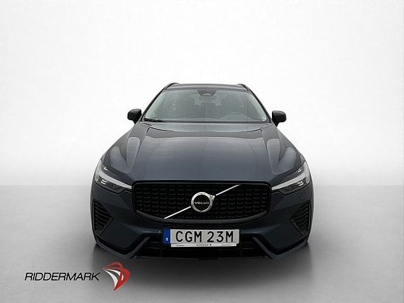 Volvo XC60 2 of 30