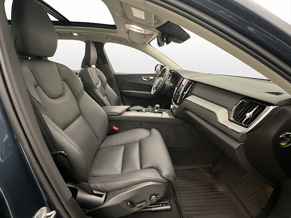 Volvo XC60 28 of 30