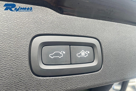 Volvo V60 11 of 23