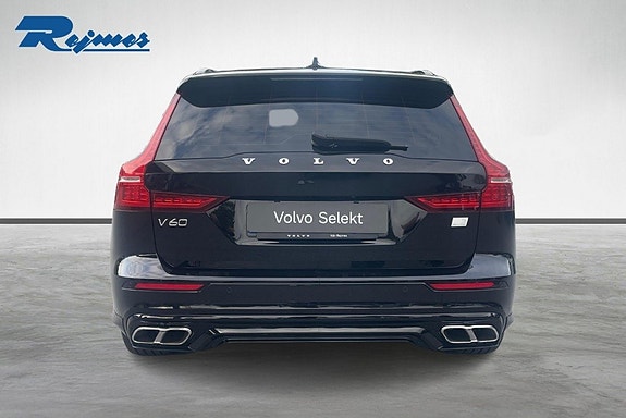 Volvo V60 4 of 23