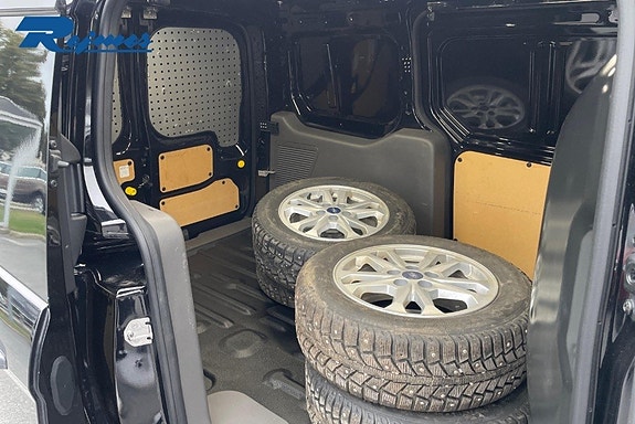 Ford Transit Connect 21 of 21
