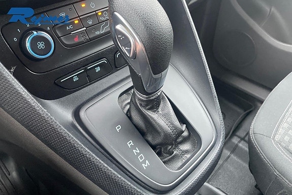 Ford Transit Connect 14 of 21