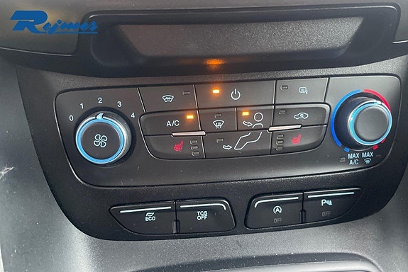 Ford Transit Connect 18 of 21
