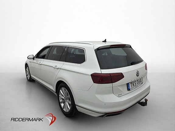 Volkswagen Passat 5 of 30