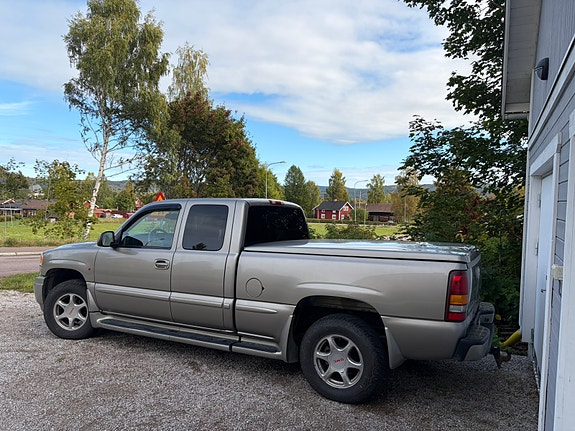 GMC Sierra 1500 4 of 13