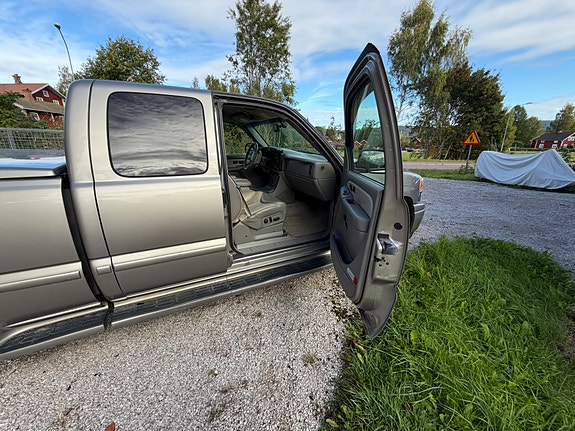 GMC Sierra 1500 11 of 13
