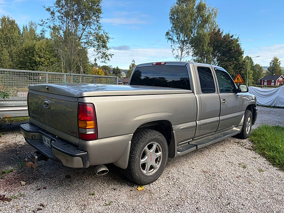 GMC Sierra 1500 10 of 13