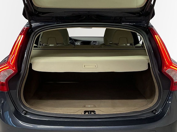 Volvo V60 6 of 10