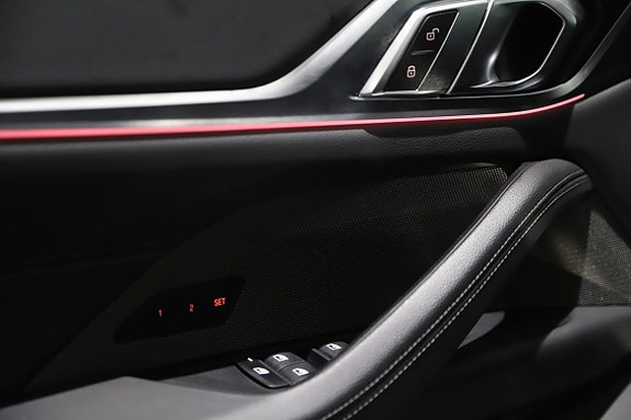 BMW i4 12 of 15