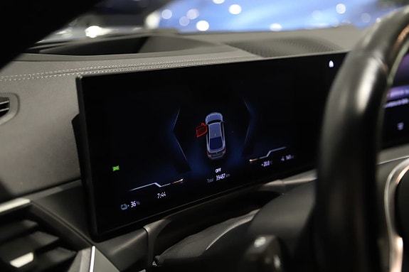 BMW i4 14 of 15