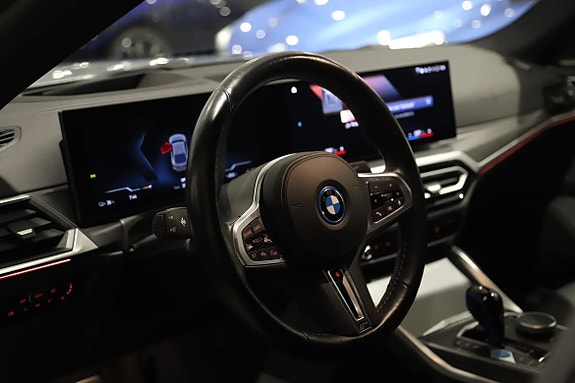 BMW i4 13 of 15