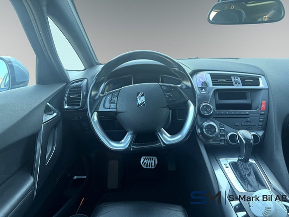 Citroen DS5 10 of 17