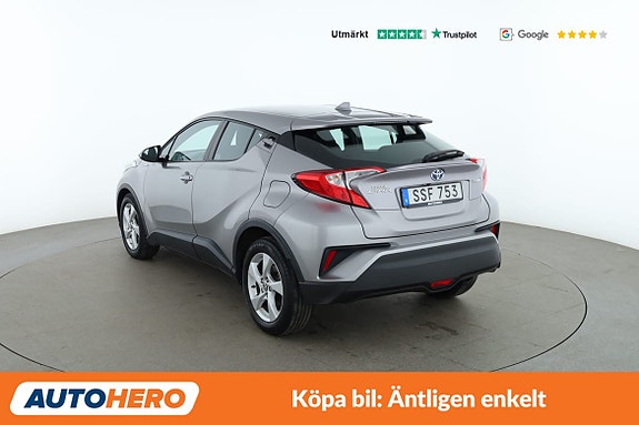 Toyota C-HR 3 of 30