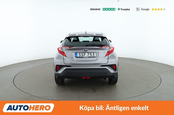 Toyota C-HR 4 of 30