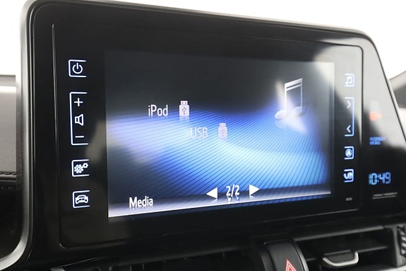Toyota C-HR 22 of 30