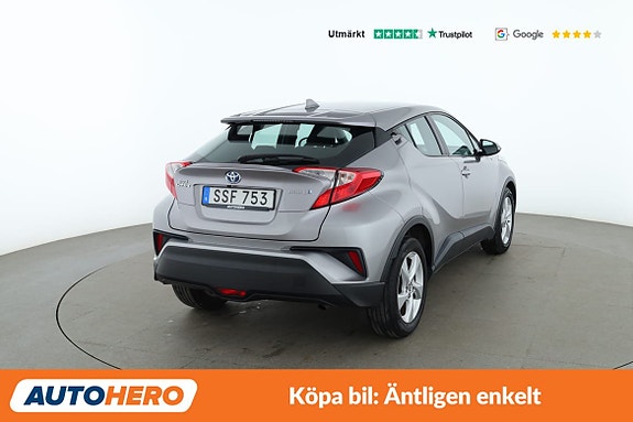 Toyota C-HR 6 of 30