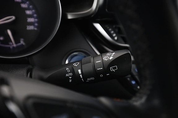 Toyota C-HR 30 of 30