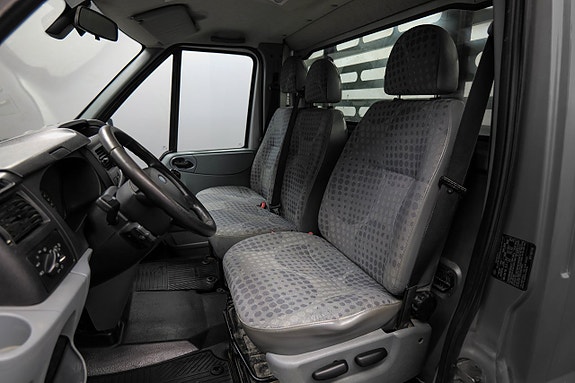 Ford Transit 9 of 21