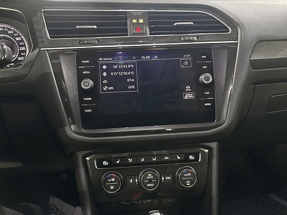 Volkswagen Tiguan Allspace 16 of 19