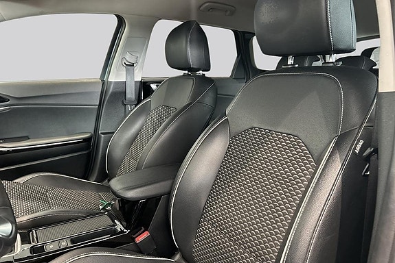 Kia Ceed 9 of 14