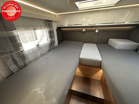 Adria Coral S 670 SL 15 of 21