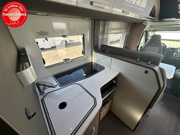 Adria Coral S 670 SL 12 of 21