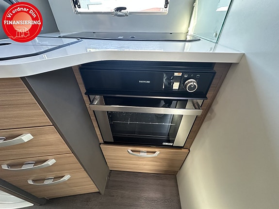 Adria Coral S 670 SL 11 of 21