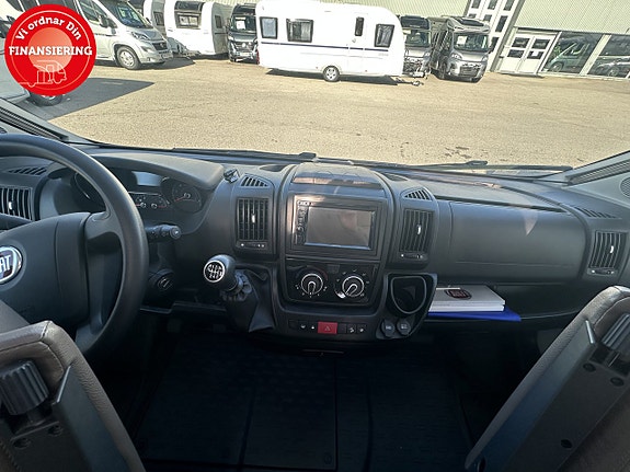 Adria Coral S 670 SL 8 of 21