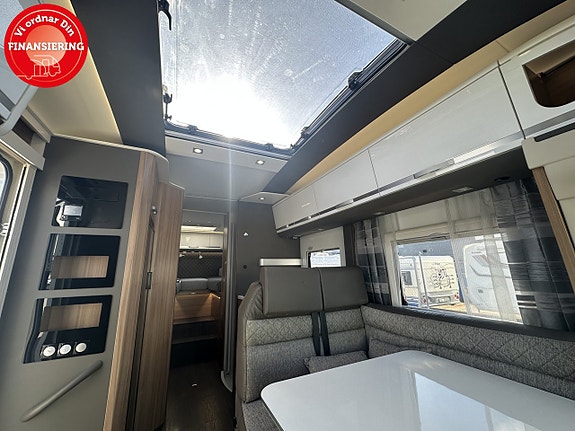 Adria Coral S 670 SL 10 of 21