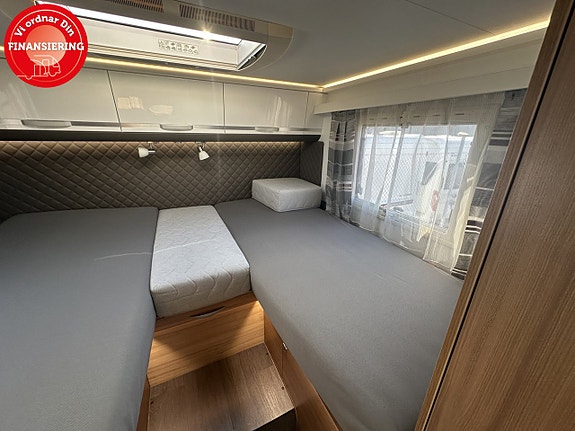 Adria Coral S 670 SL 16 of 21