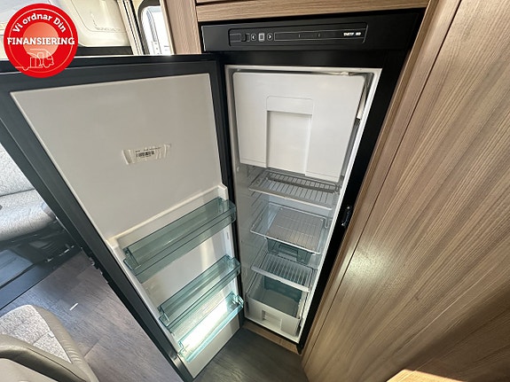 Adria Coral S 670 SL 13 of 21