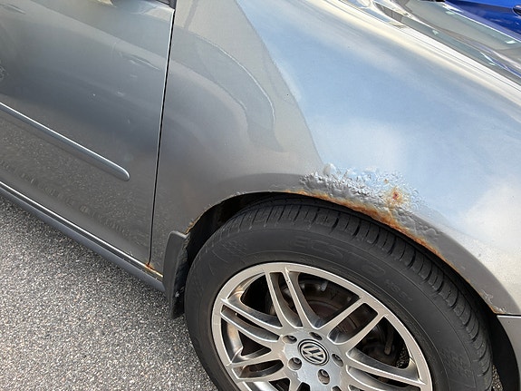 Volkswagen Golf V 3 of 14